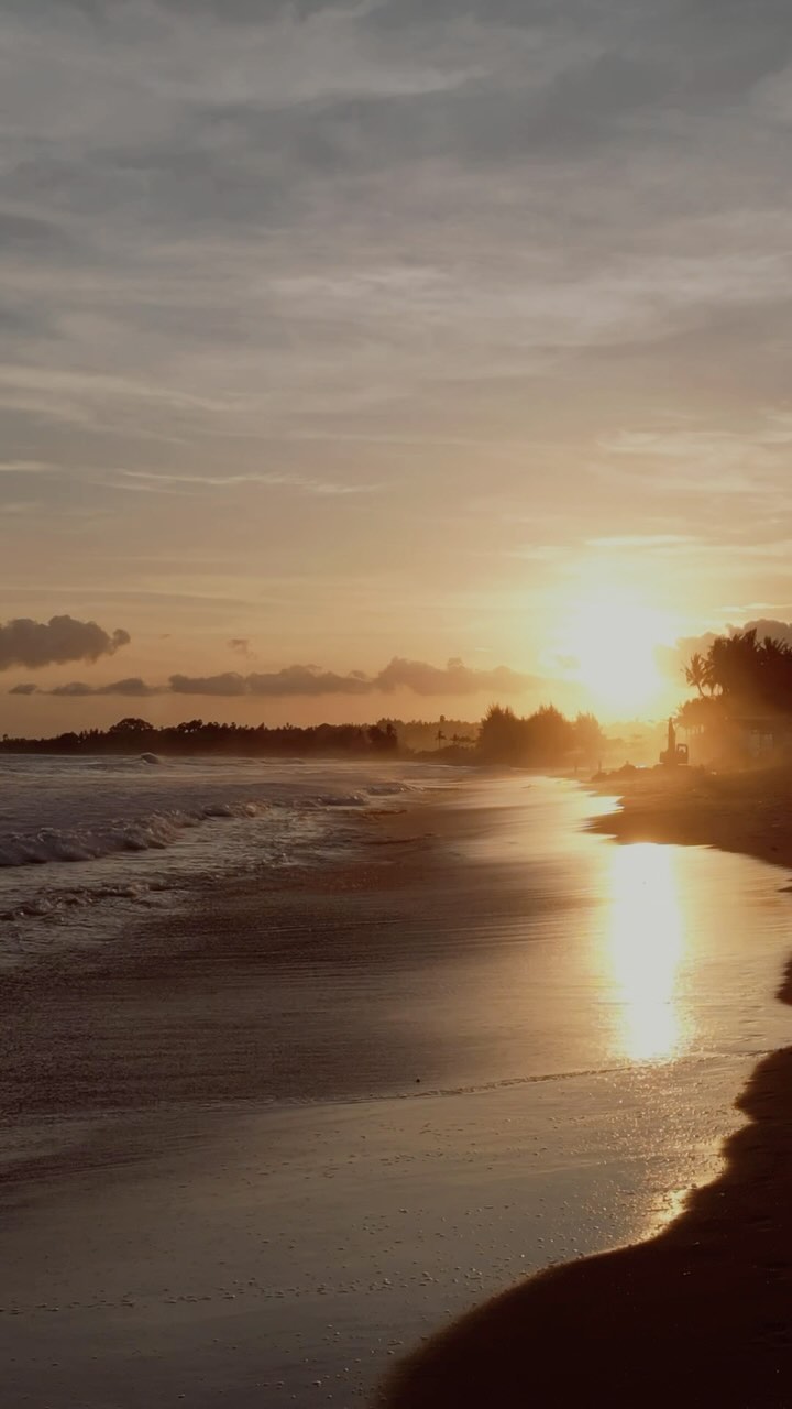 https://d2zmqyh8caa94h.cloudfront.net/creator_social_media_contents/instagram/reels/C-3H5xeyThv/C-3H5xeyThv.mp4