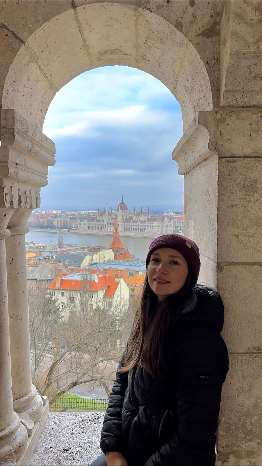 https://d2zmqyh8caa94h.cloudfront.net/creator_social_media_contents/instagram/reels/C2GDC9cIvUF/C2GDC9cIvUF.mp4