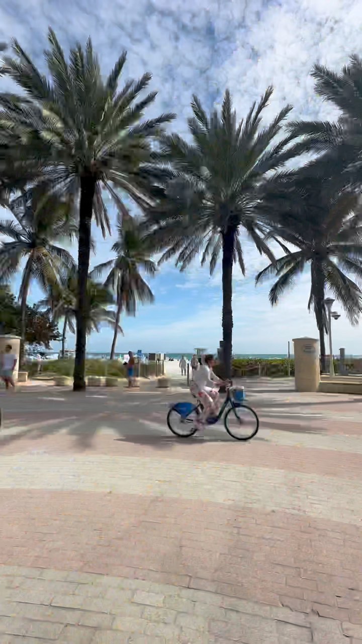 https://d2zmqyh8caa94h.cloudfront.net/creator_social_media_contents/instagram/reels/C2WSeVUtope/C2WSeVUtope.mp4