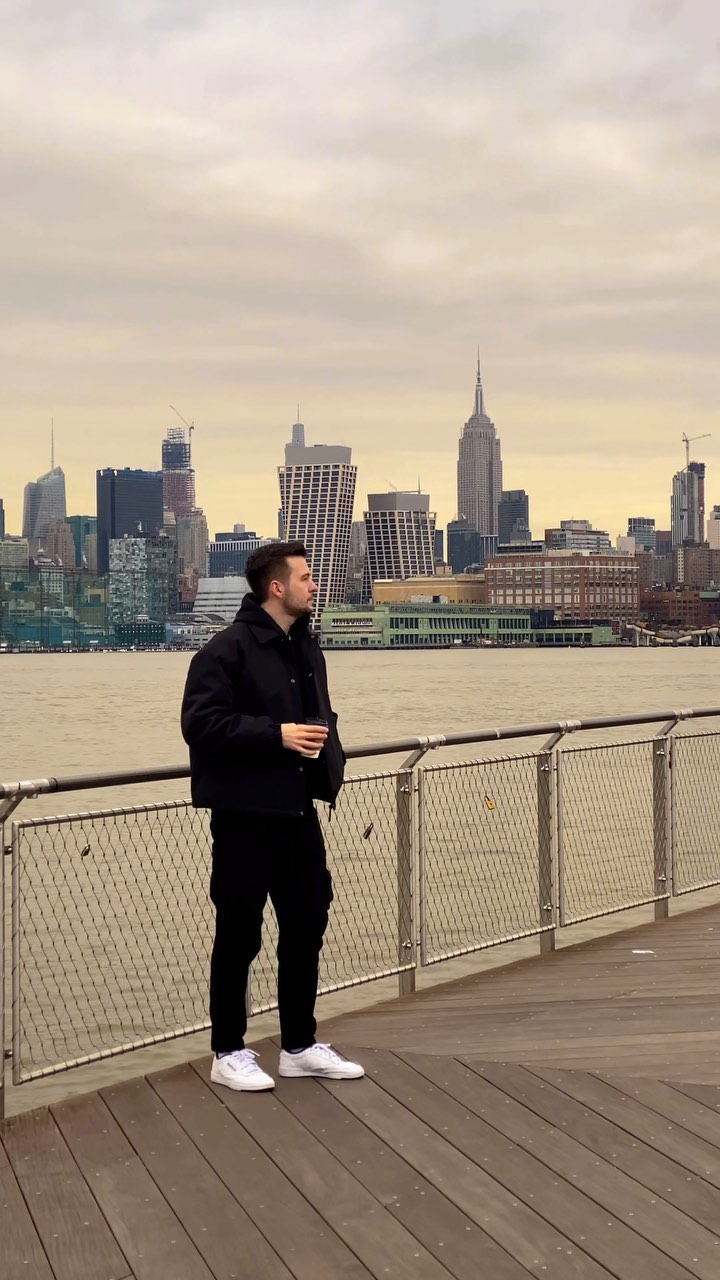 https://d2zmqyh8caa94h.cloudfront.net/creator_social_media_contents/instagram/reels/C2wELcVuAi2/C2wELcVuAi2.mp4