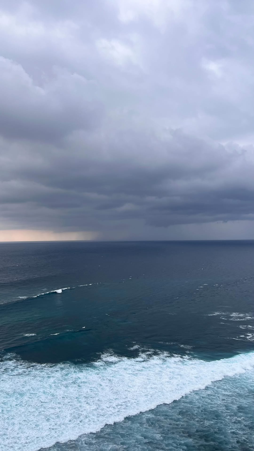 https://d2zmqyh8caa94h.cloudfront.net/creator_social_media_contents/instagram/reels/C9CjnX_P7g-/C9CjnX_P7g-.mp4