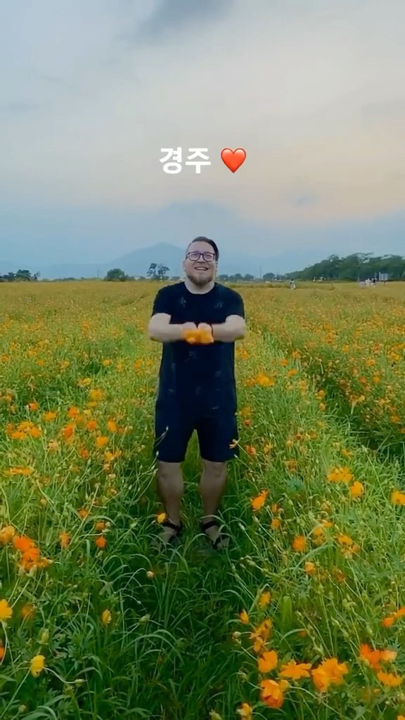 https://d2zmqyh8caa94h.cloudfront.net/creator_social_media_contents/instagram/reels/CRB01TNj-js/CRB01TNj-js.mp4