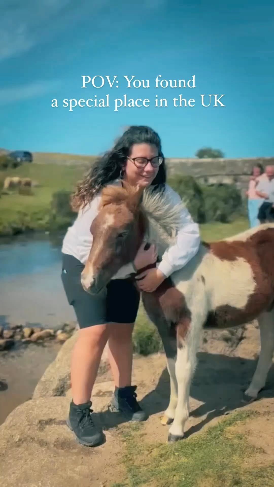 https://d2zmqyh8caa94h.cloudfront.net/creator_social_media_contents/instagram/reels/C_ddAXWoAVl/C_ddAXWoAVl.mp4