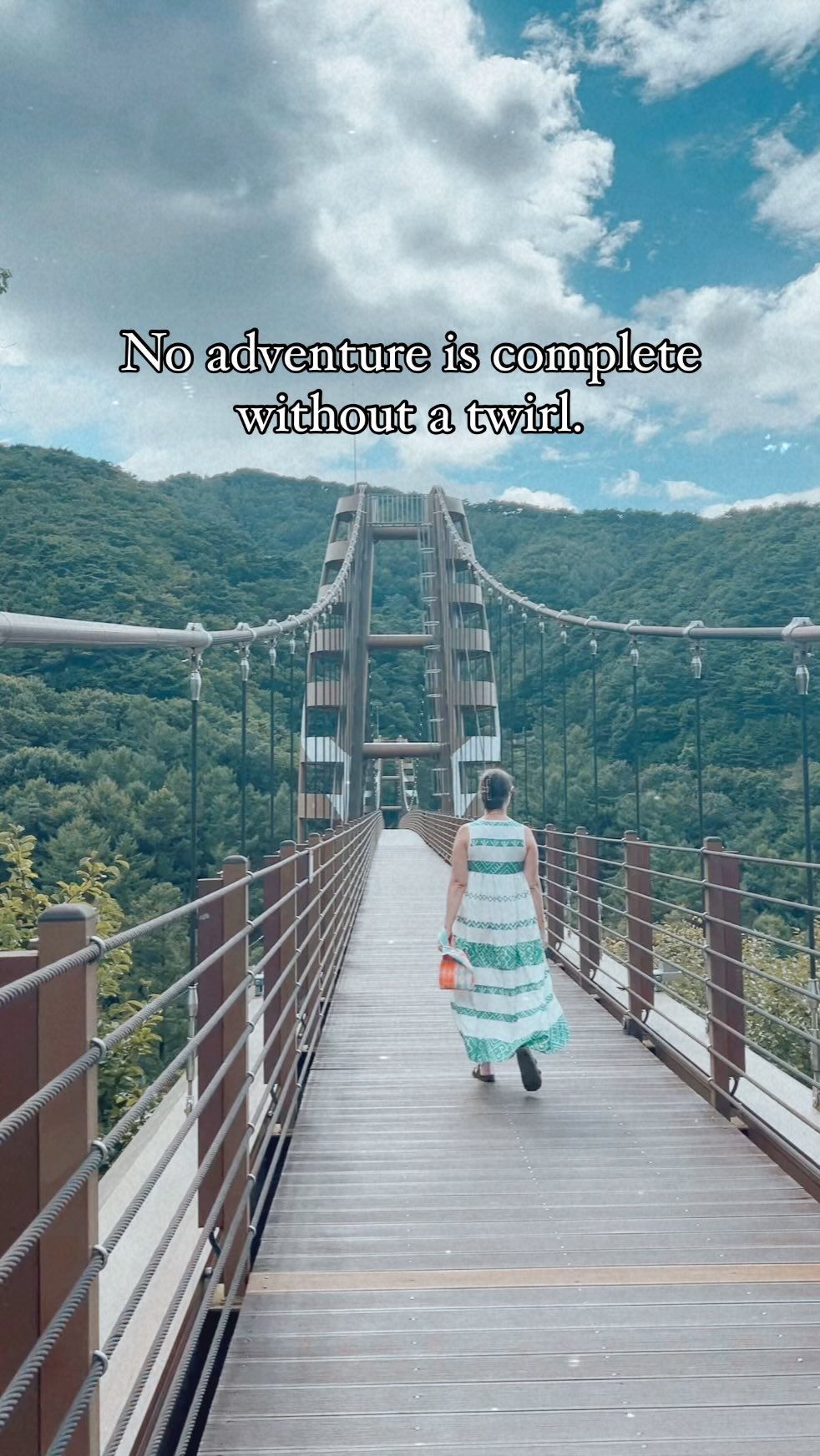 https://d2zmqyh8caa94h.cloudfront.net/creator_social_media_contents/instagram/reels/C_jXMXaSEfP/C_jXMXaSEfP.mp4