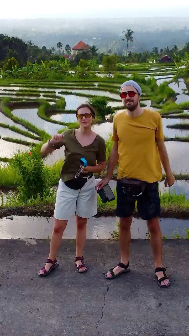 https://d2zmqyh8caa94h.cloudfront.net/creator_social_media_contents/instagram/reels/ChIANRyMzyo/ChIANRyMzyo.mp4