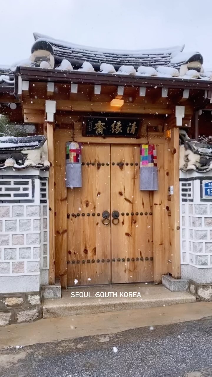 https://d2zmqyh8caa94h.cloudfront.net/creator_social_media_contents/instagram/reels/CmEpRJaOHXA/CmEpRJaOHXA.mp4