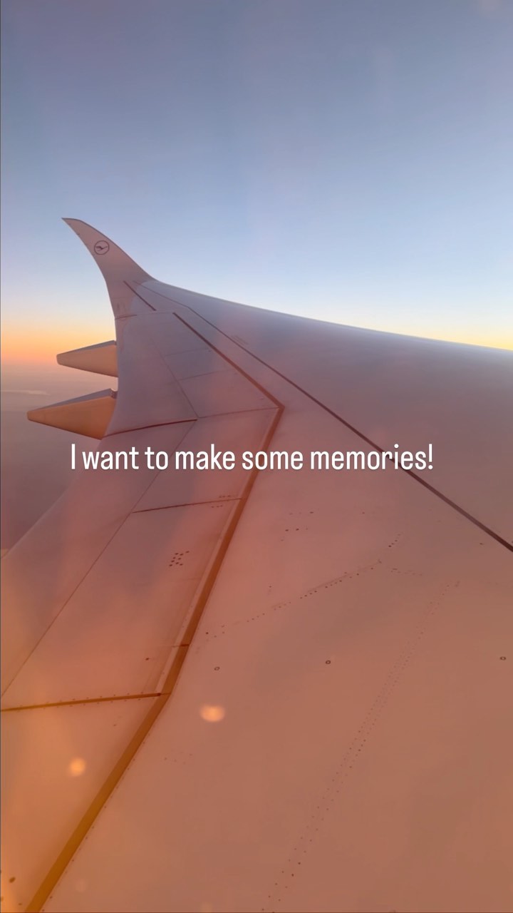 https://d2zmqyh8caa94h.cloudfront.net/creator_social_media_contents/instagram/reels/CoU-WEkPhXH/CoU-WEkPhXH.mp4