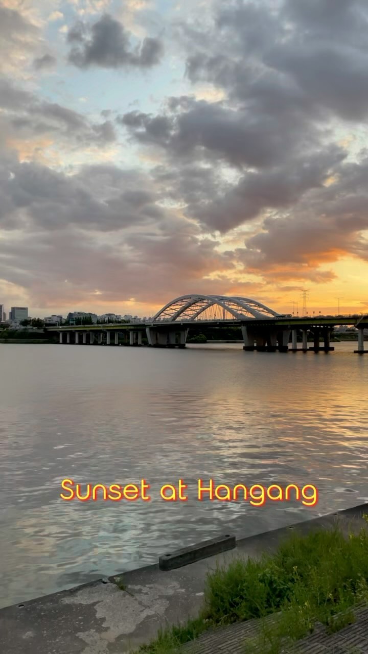https://d2zmqyh8caa94h.cloudfront.net/creator_social_media_contents/instagram/reels/CyTjbABthuC/CyTjbABthuC.mp4