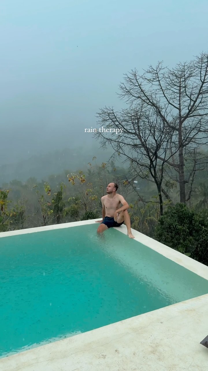 https://d2zmqyh8caa94h.cloudfront.net/creator_social_media_contents/instagram/reels/DB1HLTkv4rp/DB1HLTkv4rp.mp4