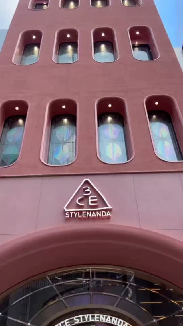 https://d2zmqyh8caa94h.cloudfront.net/creator_social_media_contents/instagram/reels/DC0W40hu7Gu/DC0W40hu7Gu.mp4