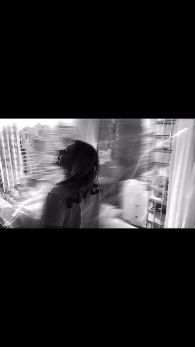 https://d2zmqyh8caa94h.cloudfront.net/creator_social_media_contents/instagram/reels/DFeGx8Kt512/DFeGx8Kt512.mp4