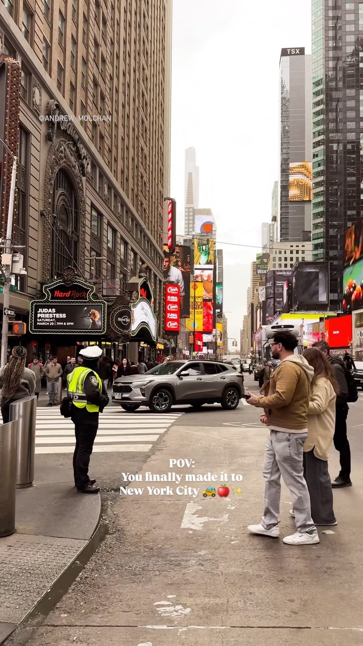 https://d2zmqyh8caa94h.cloudfront.net/creator_social_media_contents/instagram/reels/DG3kmUyO-VC/DG3kmUyO-VC.mp4