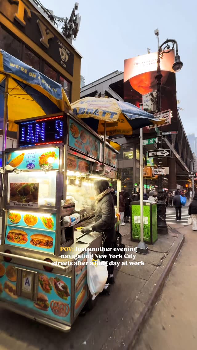 https://d2zmqyh8caa94h.cloudfront.net/creator_social_media_contents/instagram/reels/DGWV-_sSHga/DGWV-_sSHga.mp4