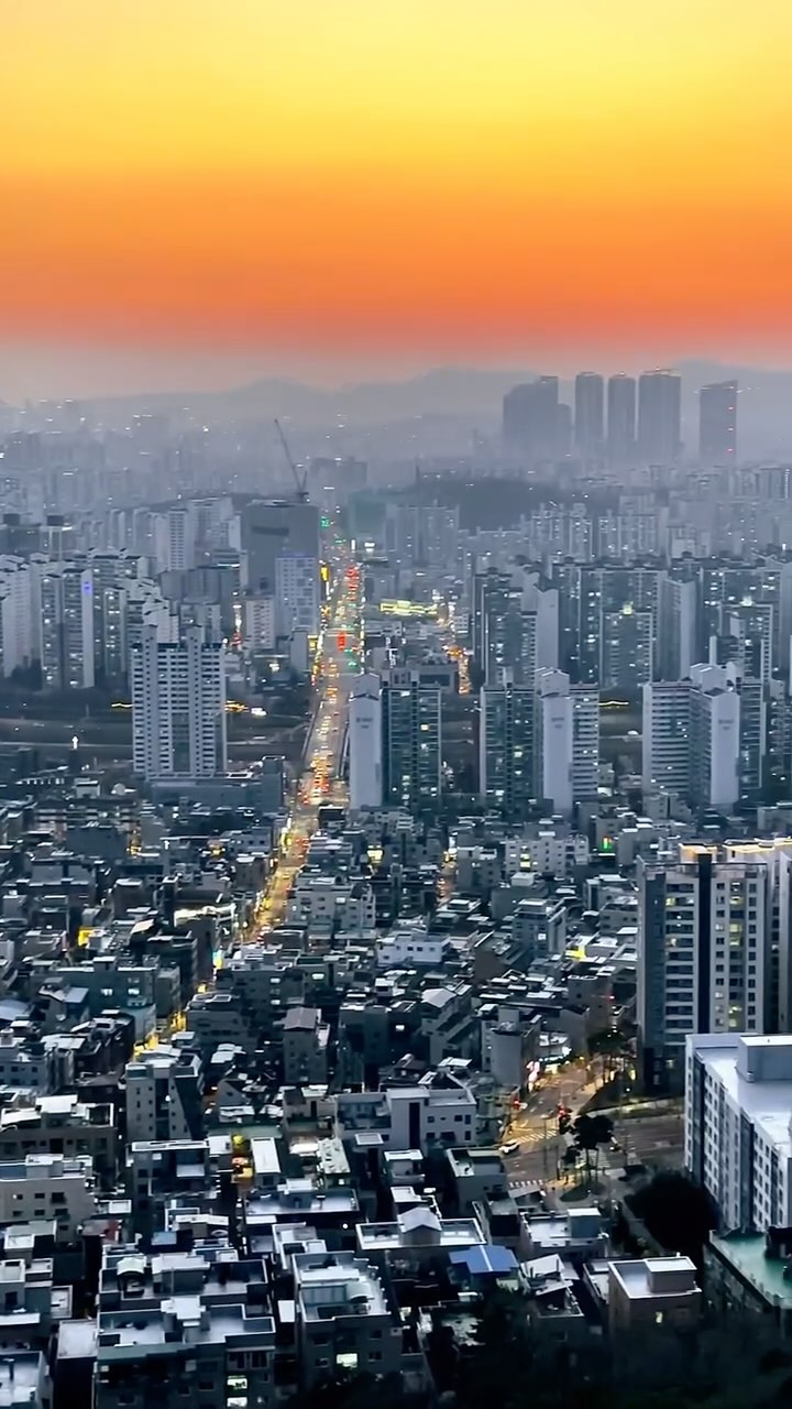 https://d2zmqyh8caa94h.cloudfront.net/creator_social_media_contents/instagram/reels/DIddNJOvSM1/DIddNJOvSM1.mp4