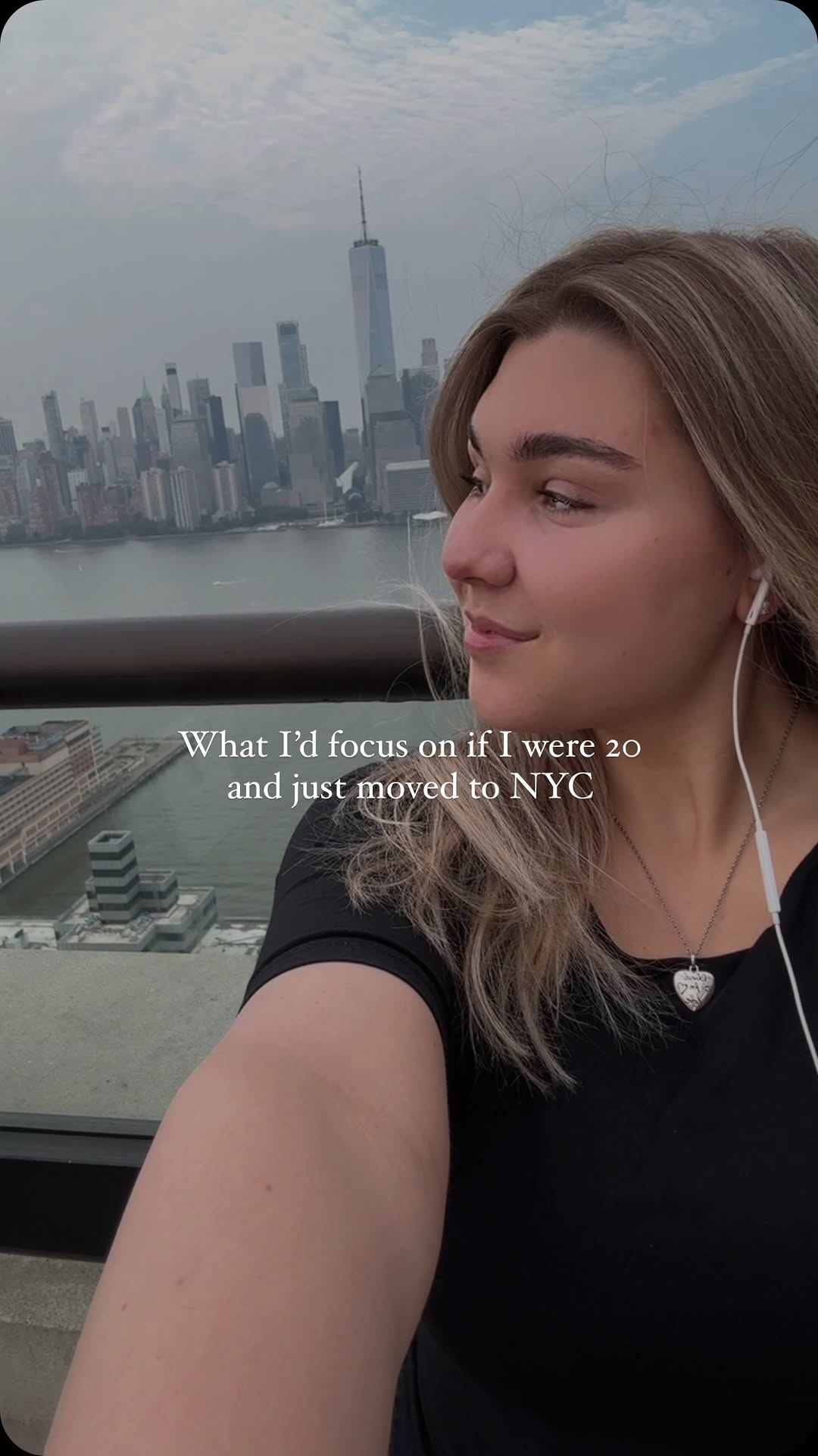 https://d2zmqyh8caa94h.cloudfront.net/creator_social_media_contents/instagram/reels/DK7aIk4sCv7/DK7aIk4sCv7.mp4