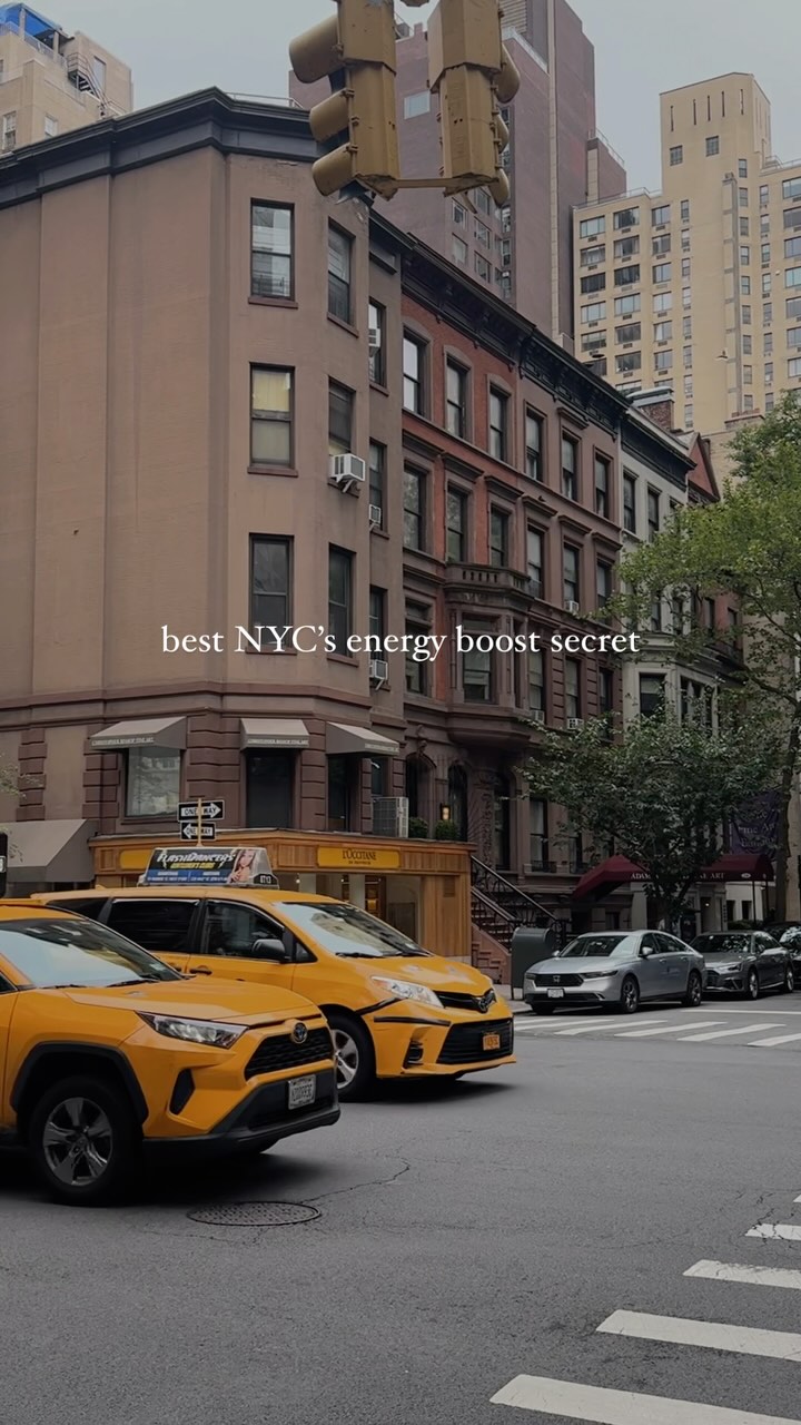 https://d2zmqyh8caa94h.cloudfront.net/creator_social_media_contents/instagram/reels/DLBX7w1NYW7/DLBX7w1NYW7.mp4