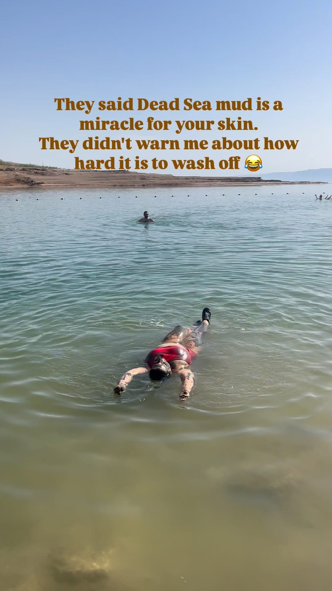 https://d2zmqyh8caa94h.cloudfront.net/creator_social_media_contents/instagram/reels/DLIEFg0o5-d/DLIEFg0o5-d.mp4
