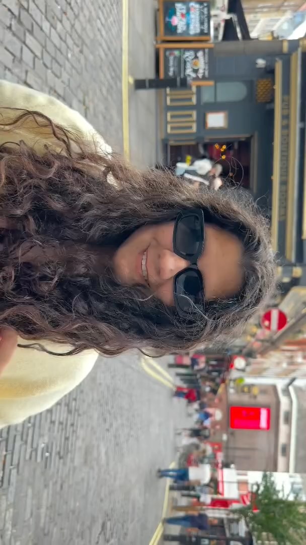 https://d2zmqyh8caa94h.cloudfront.net/creator_social_media_contents/instagram/reels/DMYN6muI3di/DMYN6muI3di.mp4