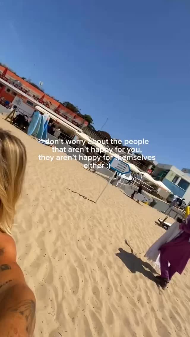 https://d2zmqyh8caa94h.cloudfront.net/creator_social_media_contents/instagram/reels/DNLSVN7s_NT/DNLSVN7s_NT.mp4