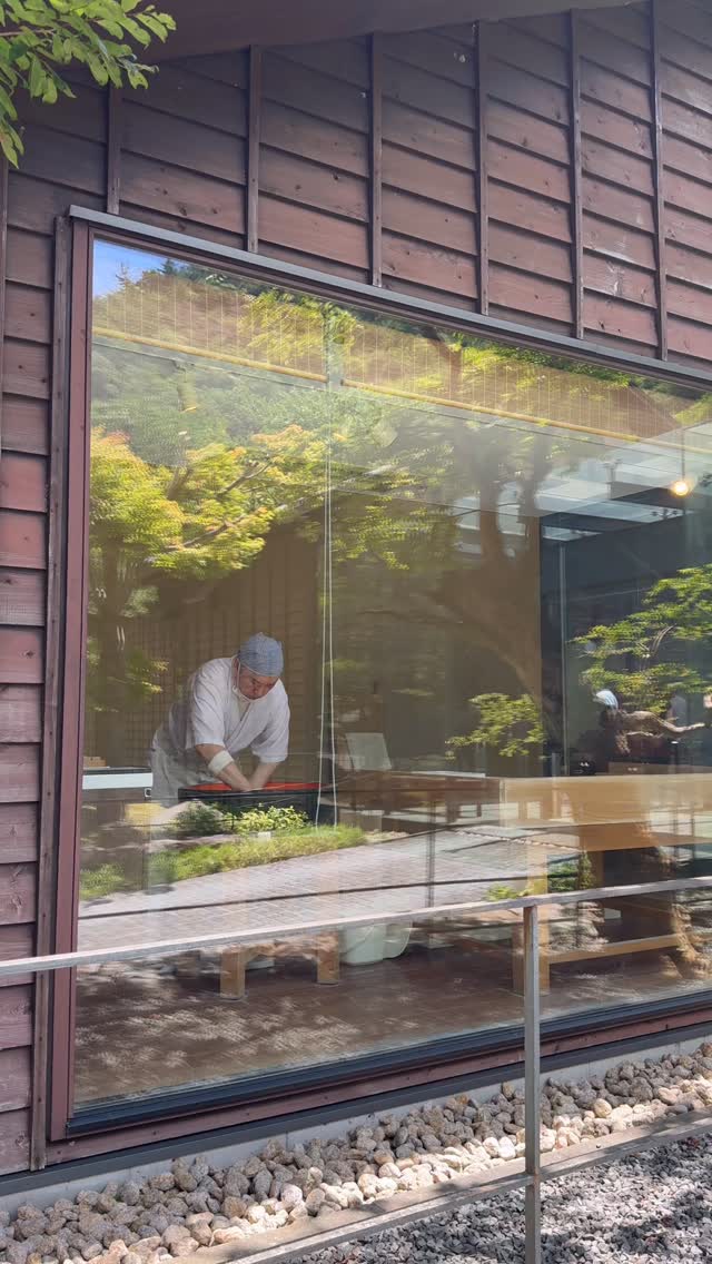 https://d2zmqyh8caa94h.cloudfront.net/creator_social_media_contents/instagram/reels/DNf8fEvSSyw/DNf8fEvSSyw.mp4