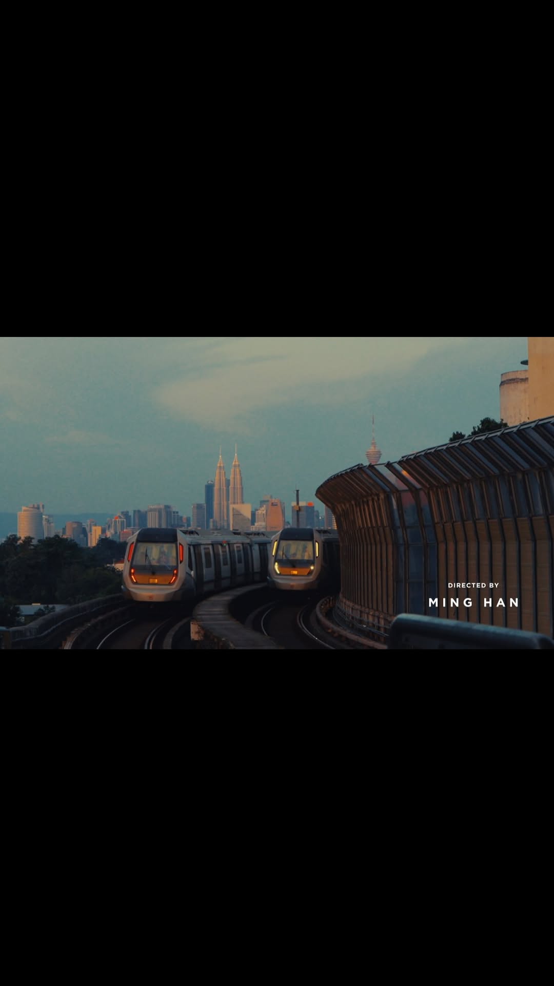 https://d2zmqyh8caa94h.cloudfront.net/creator_social_media_contents/instagram/reels/DbsxuRGzqyD/DbsxuRGzqyD.mp4