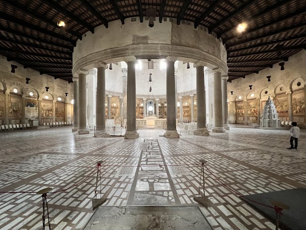 Basilica di Santo Stefano Rotondo al Celio 5