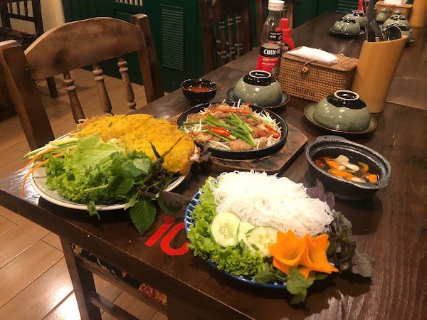 MẸT Vietnamese restaurant & Vegetarian Met 4 5