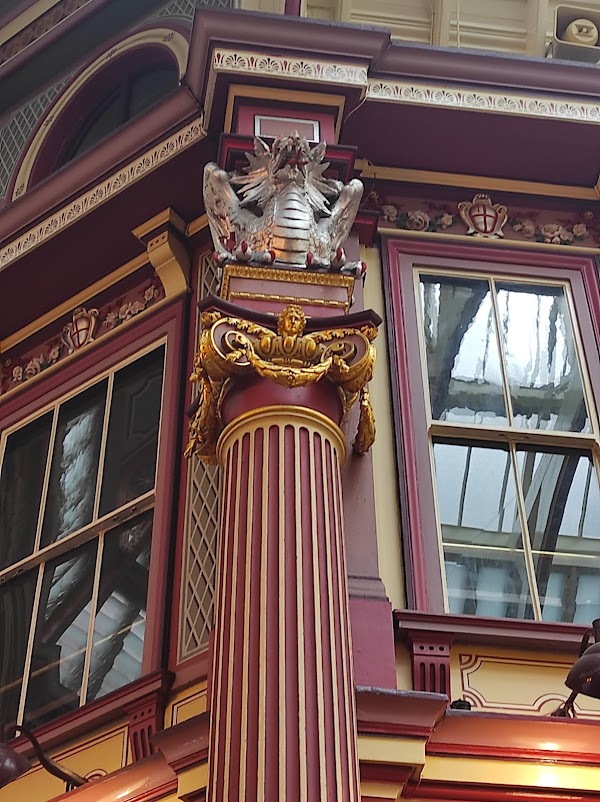 Diagon Alley Harry Potter film 2