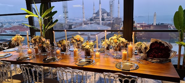 GRACE Rooftop Restaurant 1