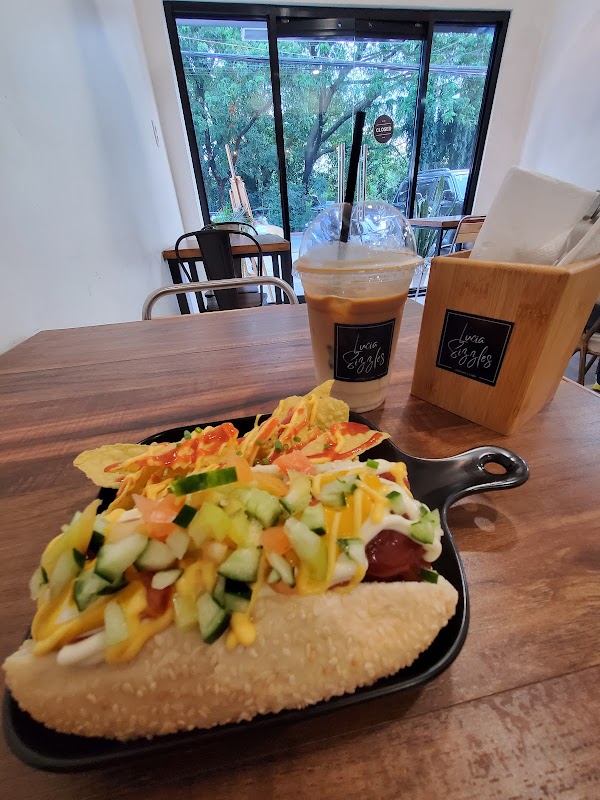 Lucia's Kitchen & Cafe 3