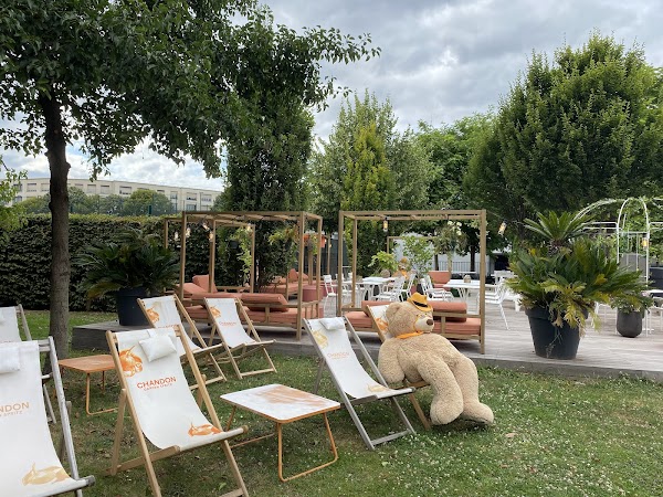 Treize 13 au Clubhouse: Paris Jean Bouin 5