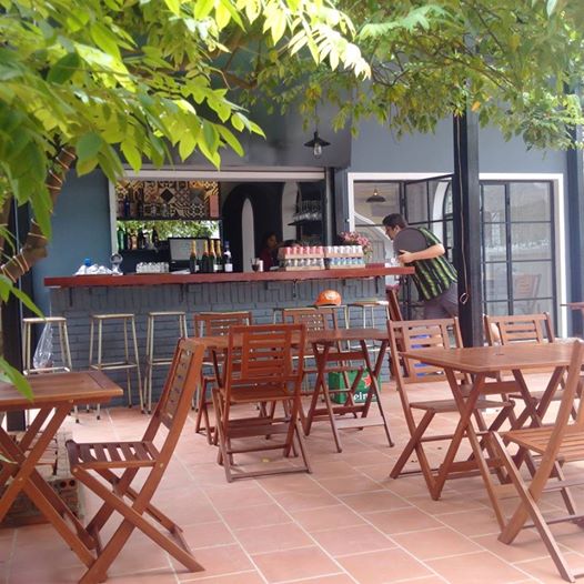 Cousins Restaurant Đào Tấn 1