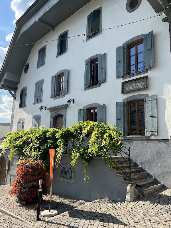 Old Town neighborhood of Montreux 4
