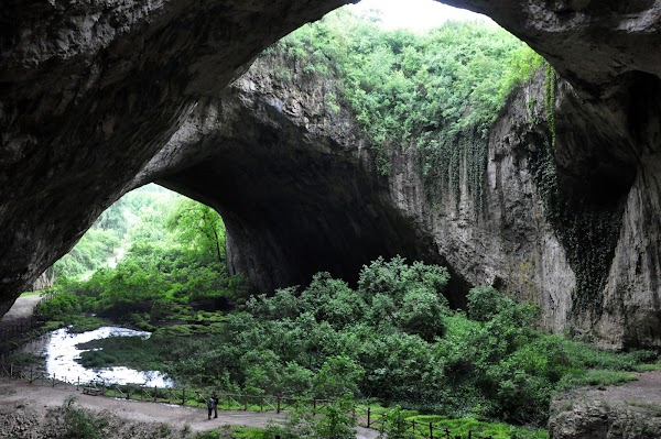 Devetashka Cave 5