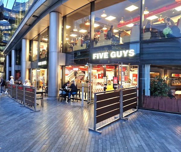 Five Guys Tower Bridge