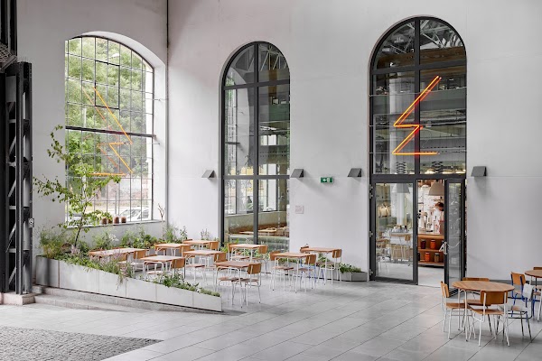 Eska Restaurant and Bakery 3