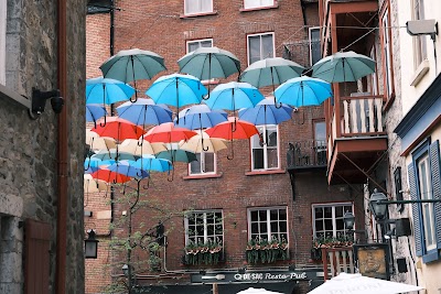 Umbrella Alley