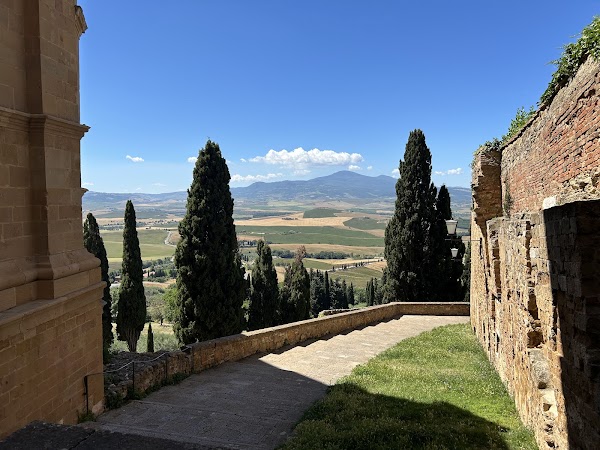 Pienza Cathedral 3
