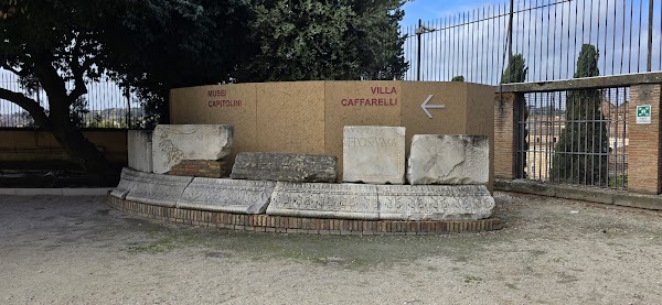 Colossal Statue of Constantine I 2