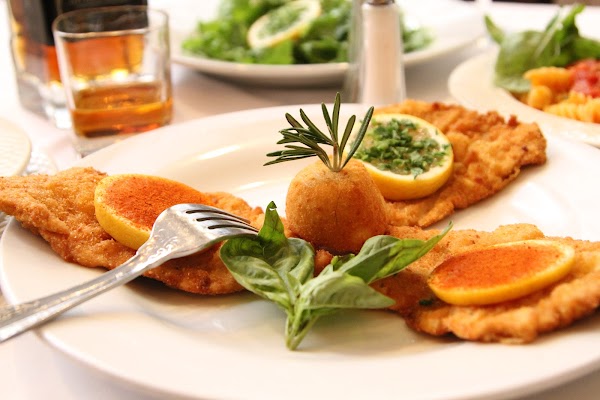 Patsy's Italian Restaurant 4