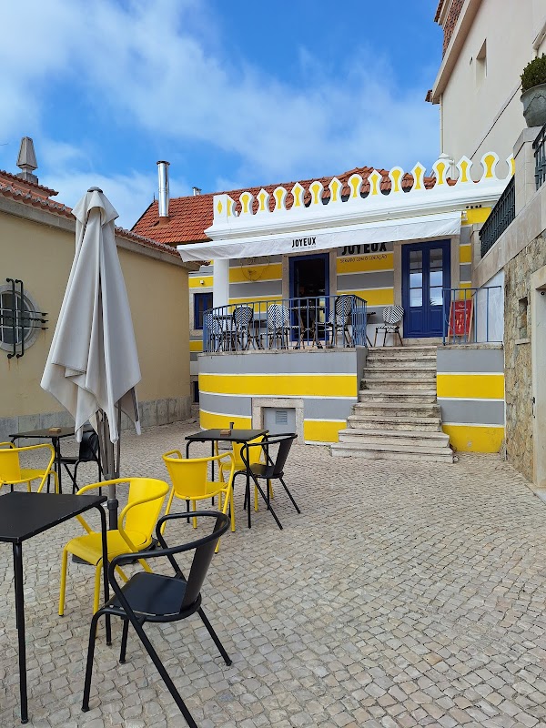 Café Joyeux Cascais