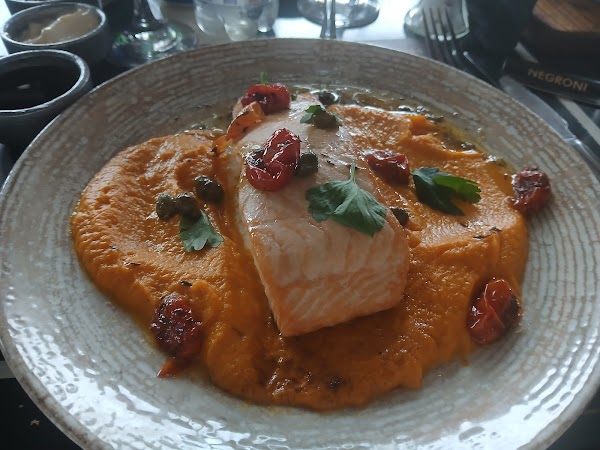 Negroni Bistro & Sushi Bar 3