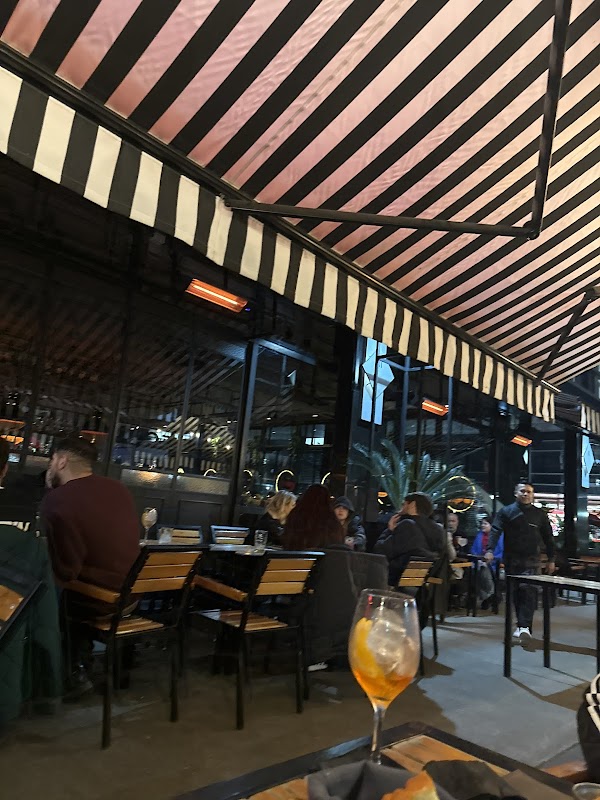 Negroni Bistro & Sushi Bar 2