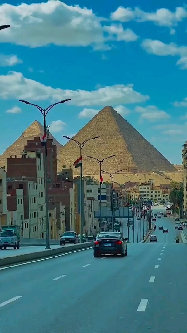 Pyramids of Egypt 2