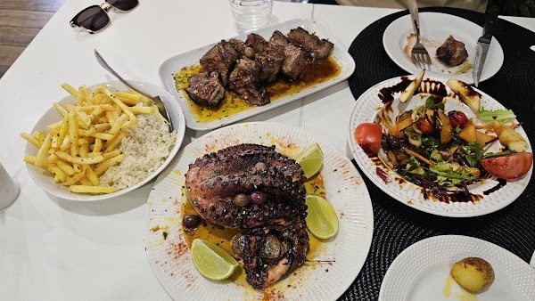 Porto Antigo Comida Caseira 3