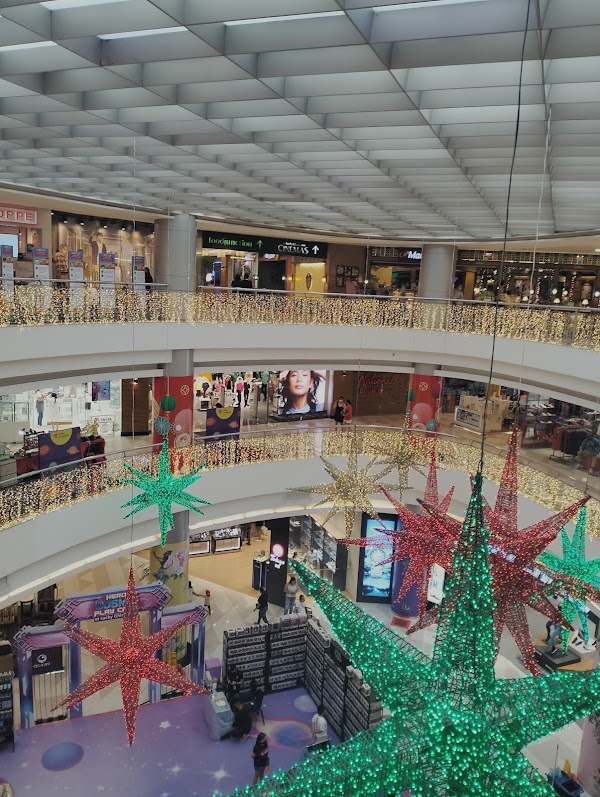 Lucky Chinatown Mall