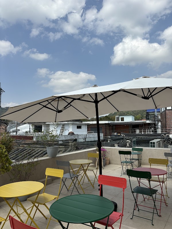 오뉴하우스 Onew House