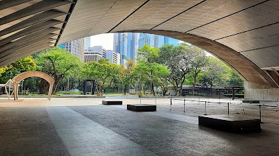 Ayala Triangle Gardens 2