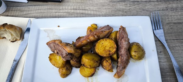 Le Bistro Parisien 4