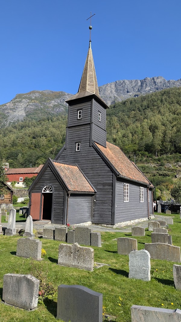 Flåm kyrkje